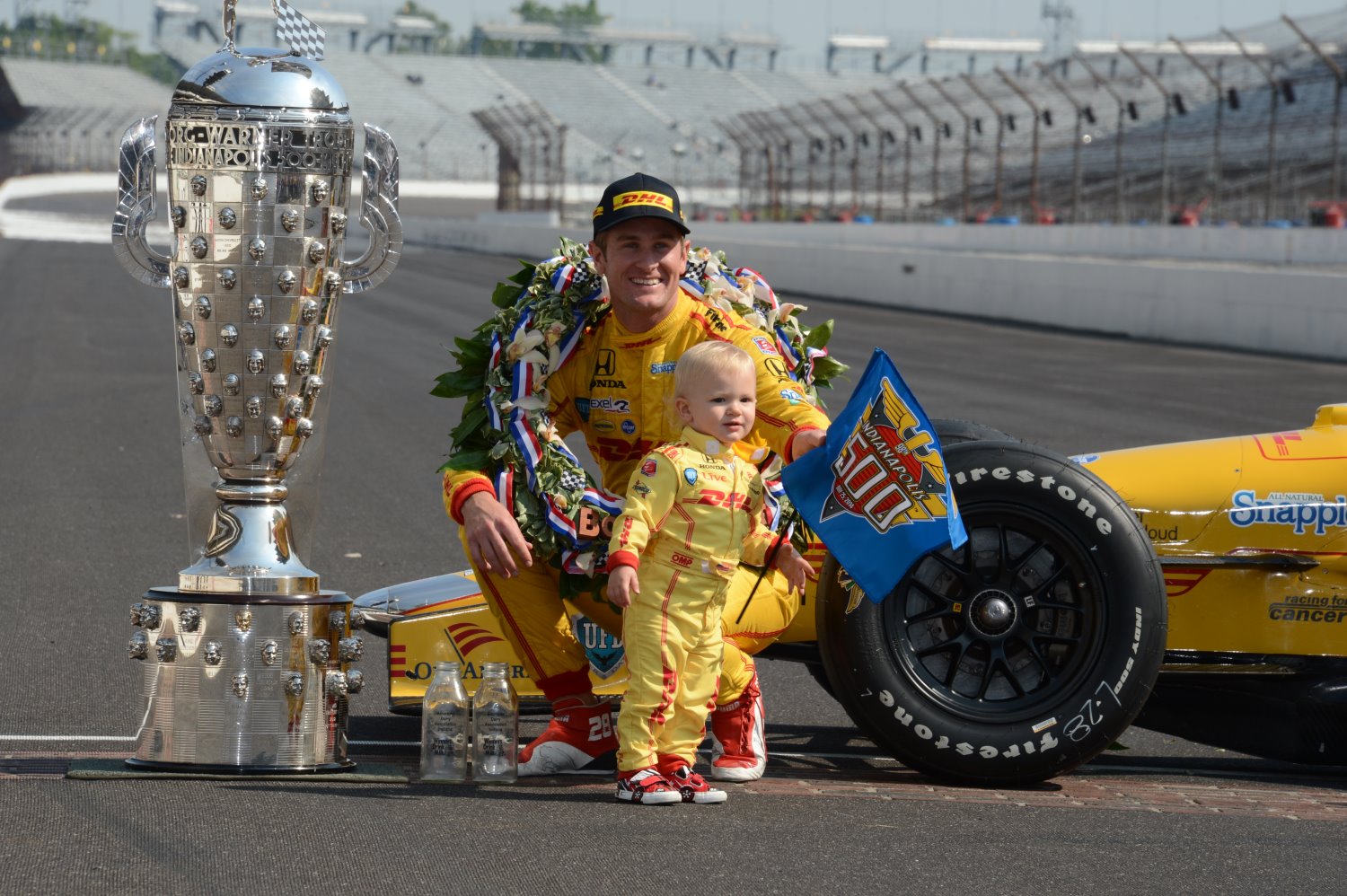 2014 Indy 500 winner Ryan Hunter-Reay with his son Ryden