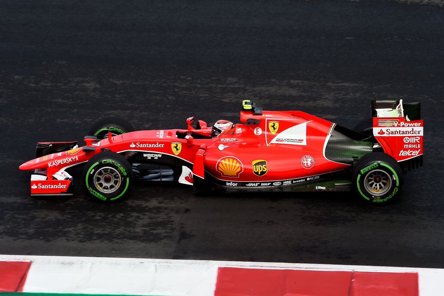 Ferrari and Shell work together to increase HP