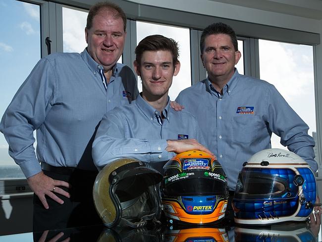 Brett 'Crusher' Murray (L), Brabham and Glenn Duncan