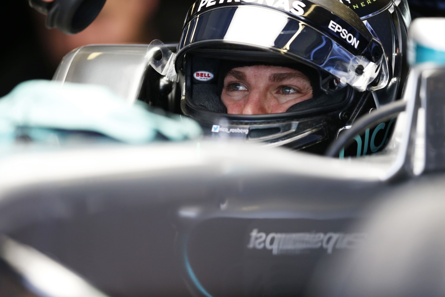 Rosberg must stay focused