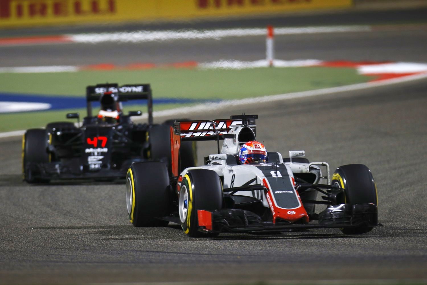Grosjean leads Vandoorne in Bahrain