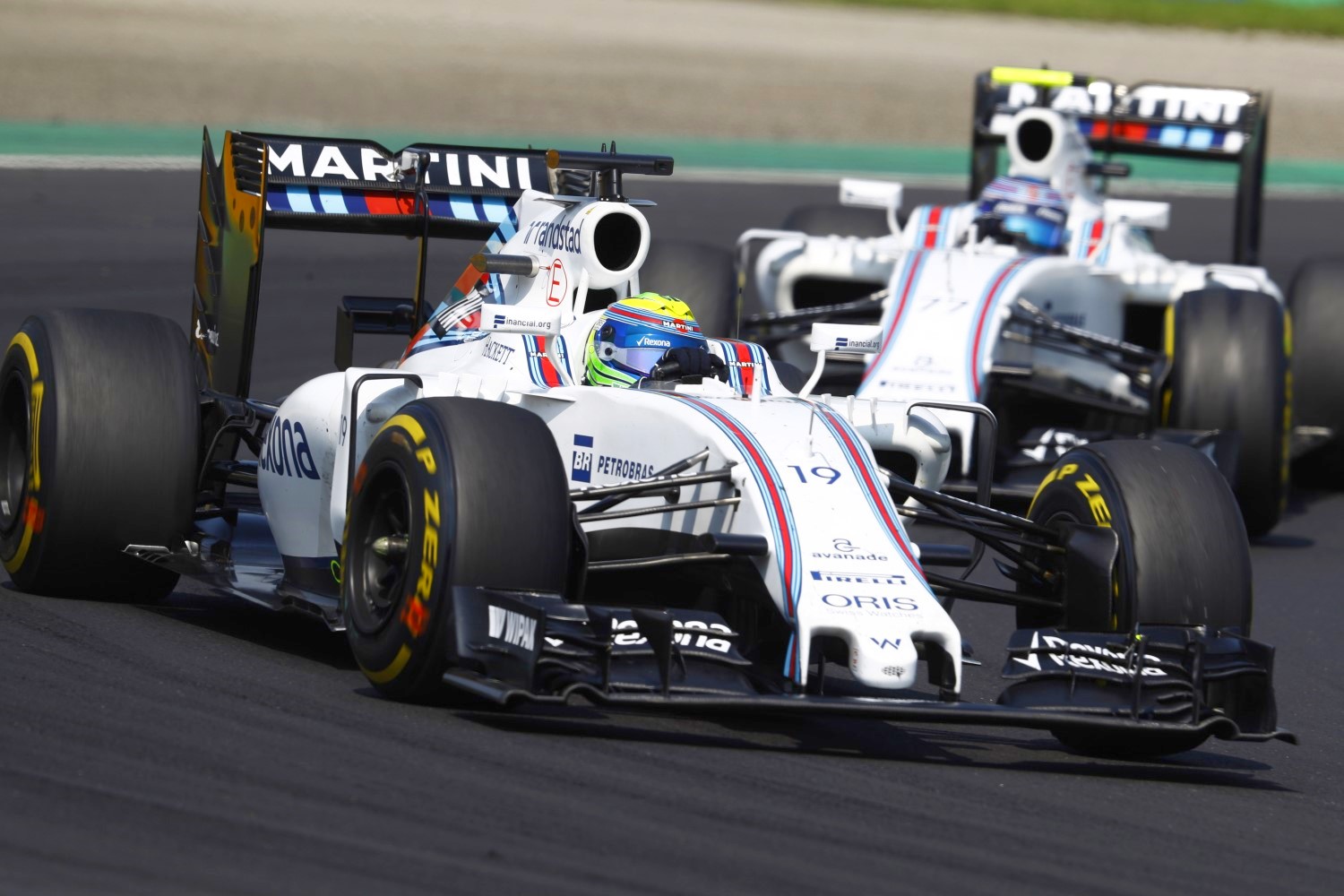 Massa and Bottas battle in Hungary