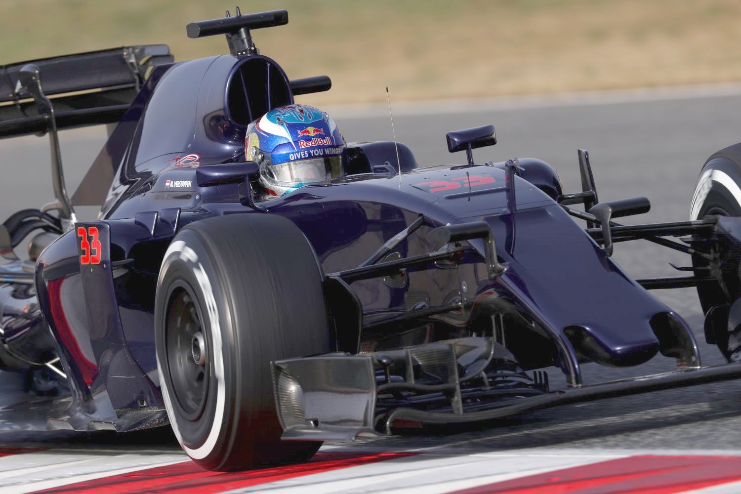 Key denies Toro Rosso's car used this week was really a 2015