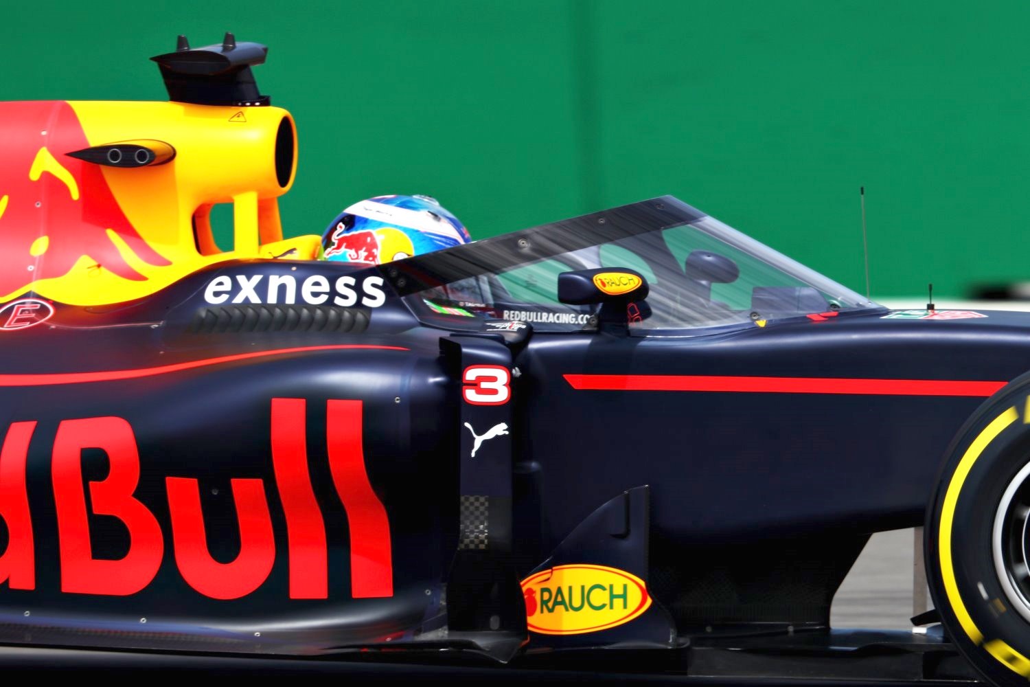 Red Bull shield tested in 2016