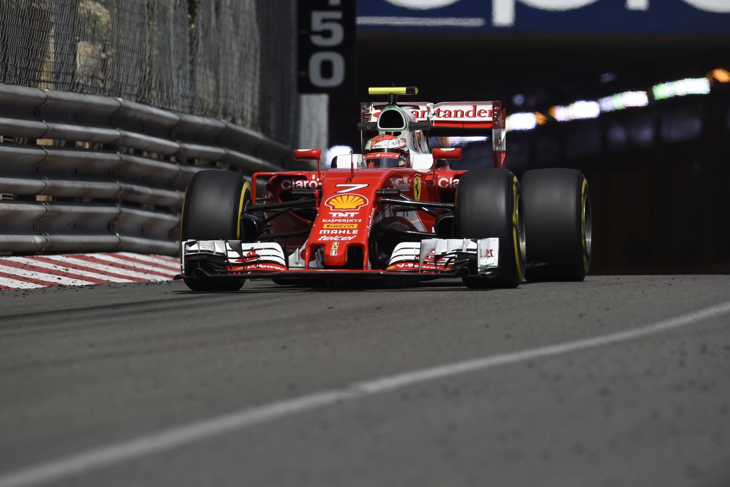 Ferrari in crisis mode as 2016 title now gone