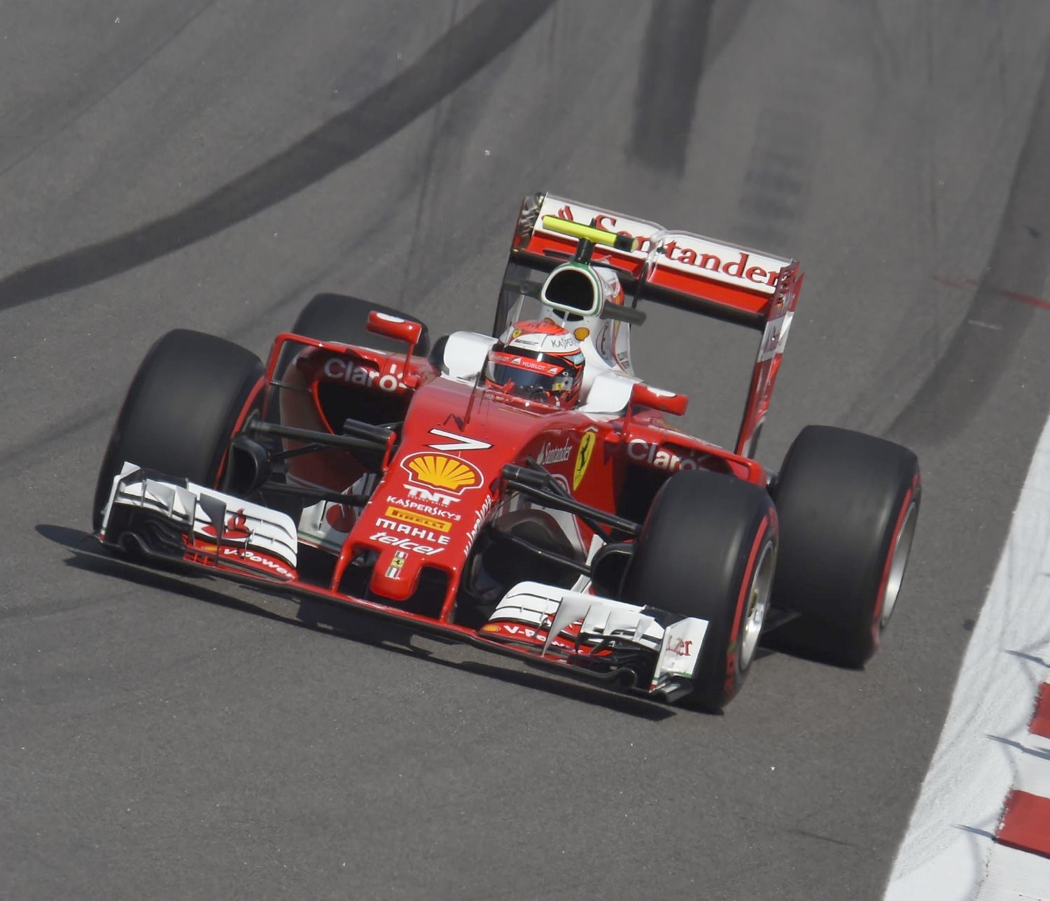 Raikkonen says his Ferrari not fat enough to compete with Aldo Costa designed Mercedes