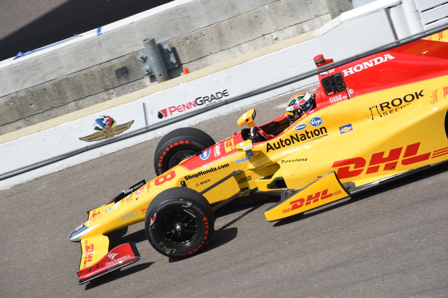 Hunter-Reay fastest on Wednesday until Chevy engineers turn up their engines