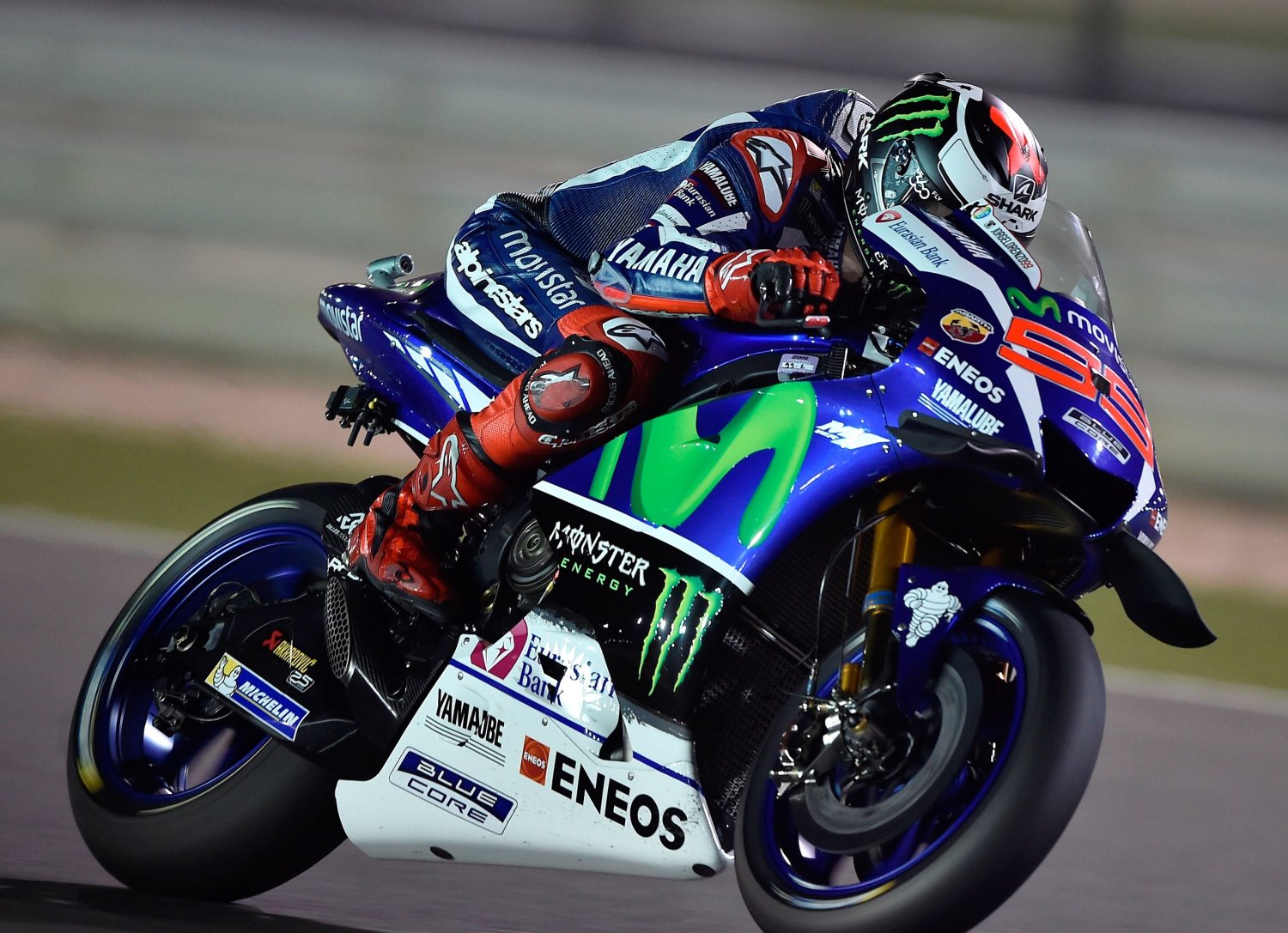 Jorge Lorenzo charges to victory under the lights in Qatar