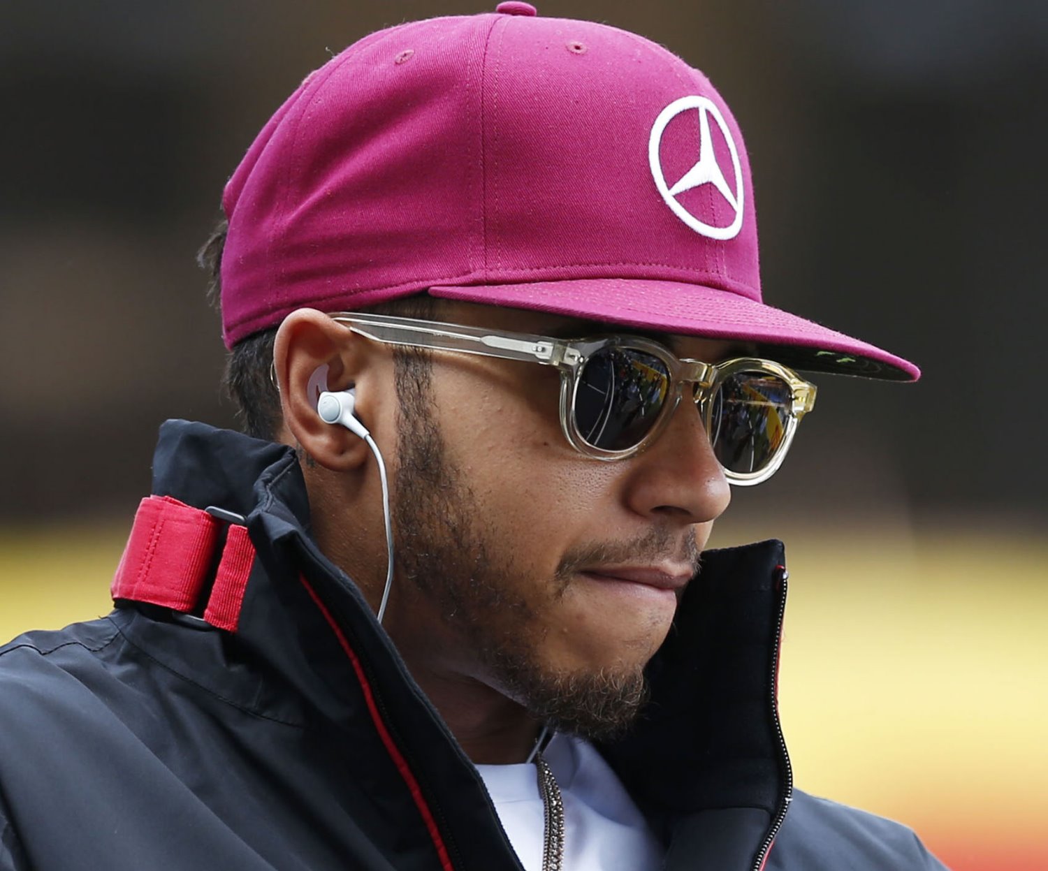 Hamilton in bad mood, can't stomach always getting beat