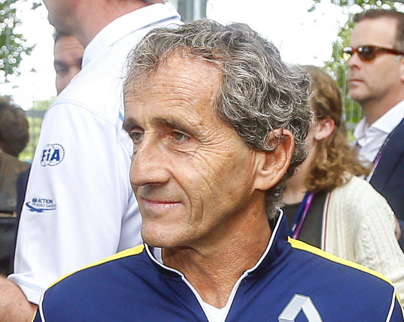 Alain Prost criticizes F1 tires rules
