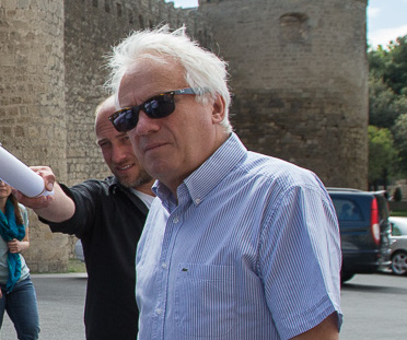 Charlie Whiting inspects Baku