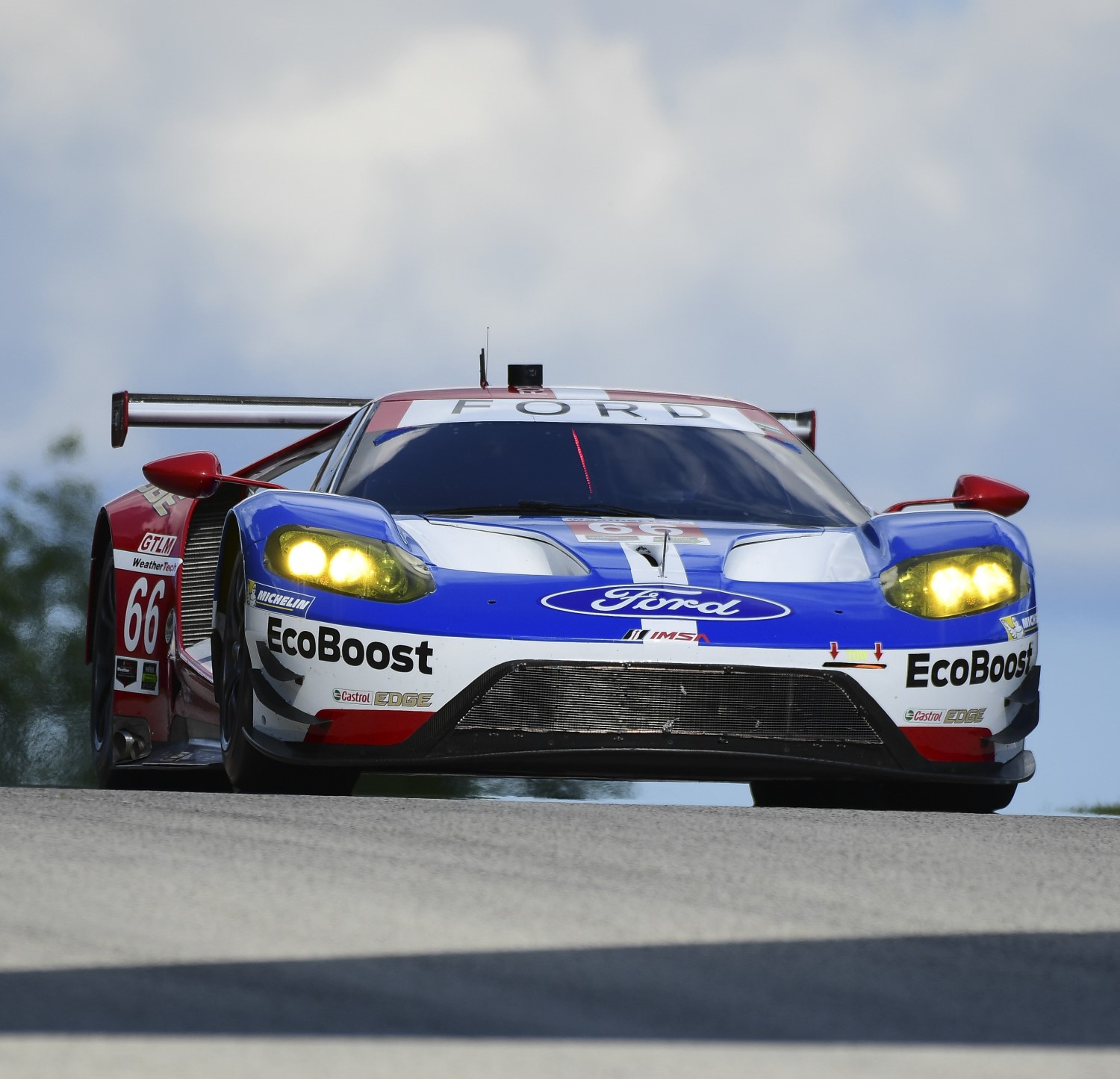 No. 66 Fort Gt on pole in GT class