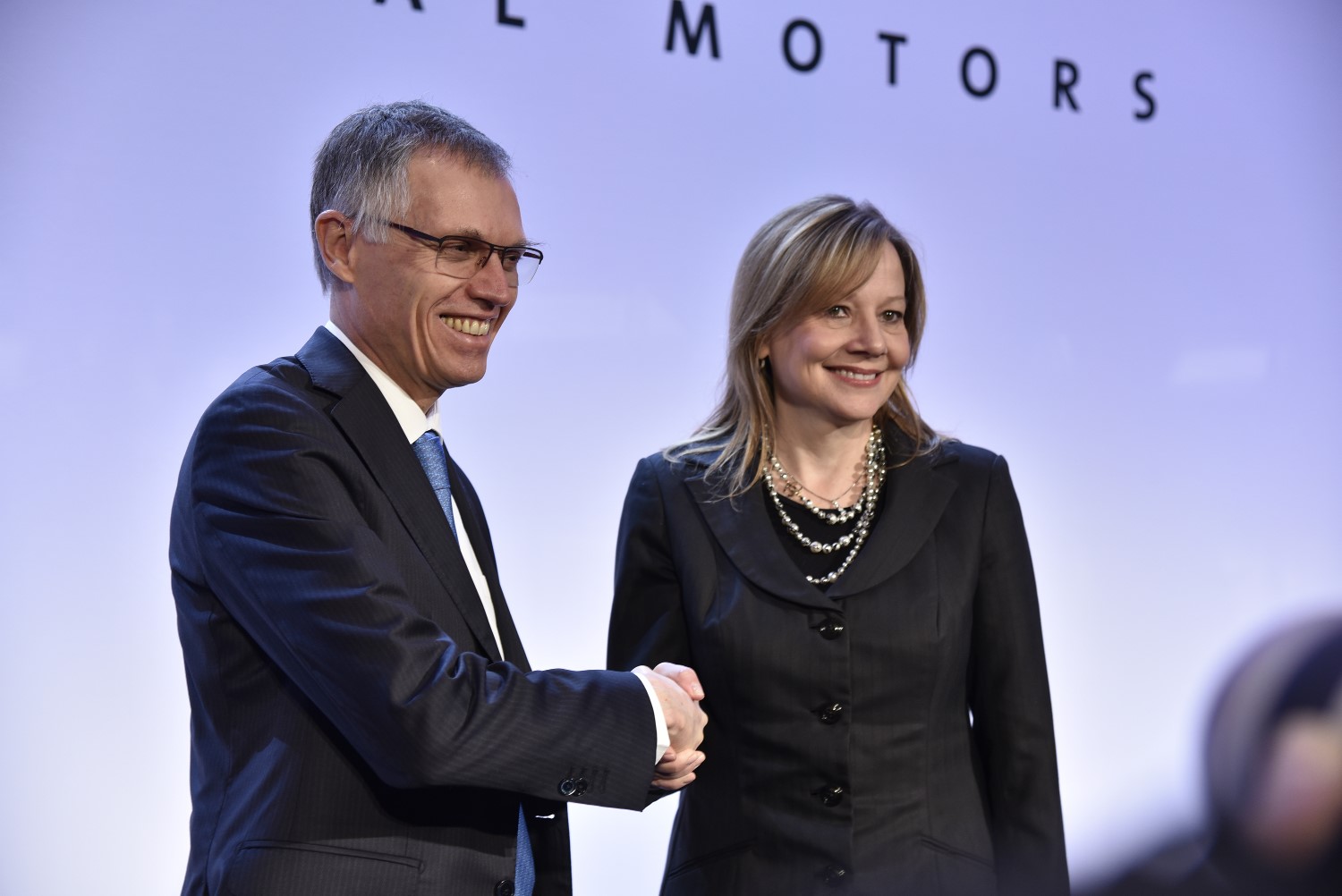 (Left to Right) Carlos Tavares, chairman of the Managing Board of PSA, and Mary T. Barra, GM chairman and chief executive officer, at this morning’s press conference in Paris announcing the agreement under which GM’s Opel/Vauxhall subsidiary and GM Financial’s European operations will join the PSA Group