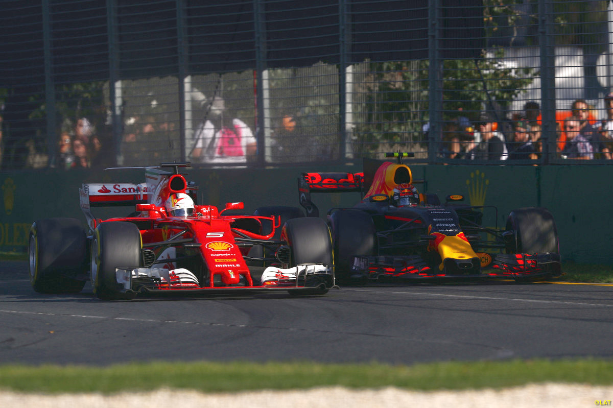 Vettel smokes Verstappen