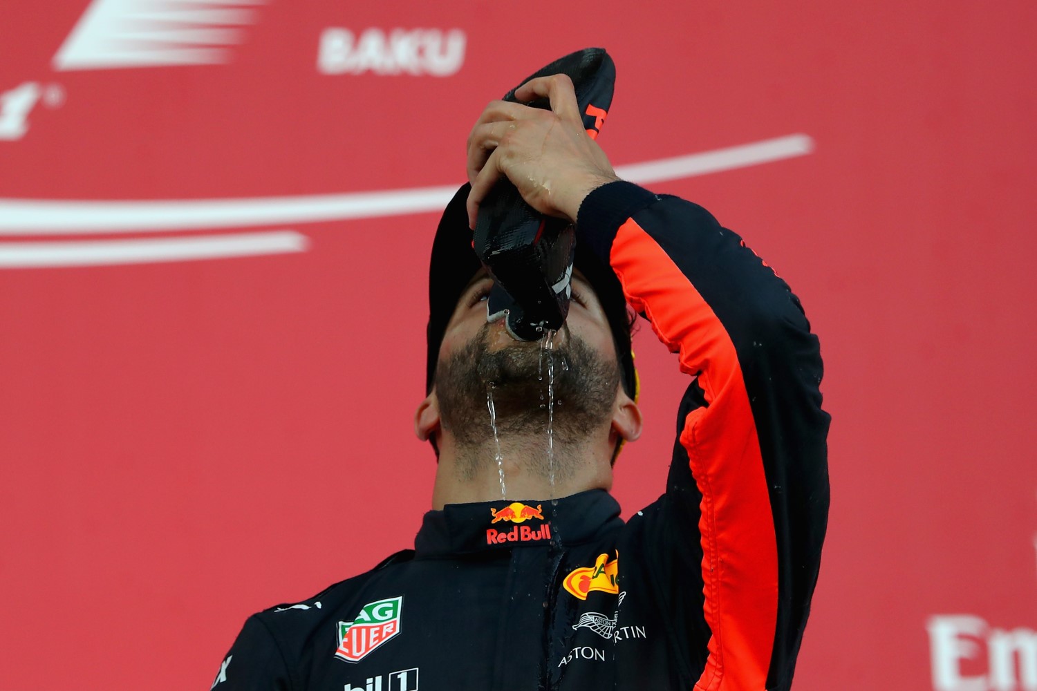 Ricciardo drinks from his shoe - 'Shoey'