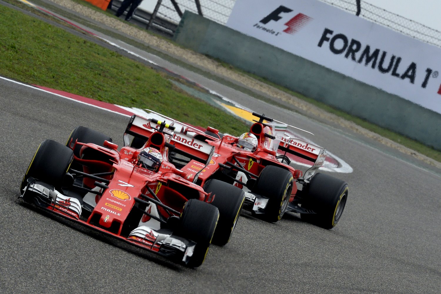 Raikkonen holds up Vettel. Once past he beat Raikkonen by 40 seconds
