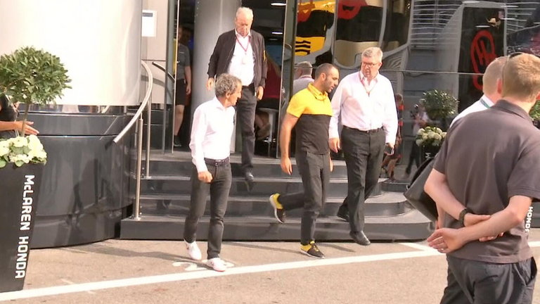 Prost, Abiteboul and Brawn seen leaving McLaren. The Honda engine is now almost on par with the Renault and by next year will be faster. What is McLaren thinking?