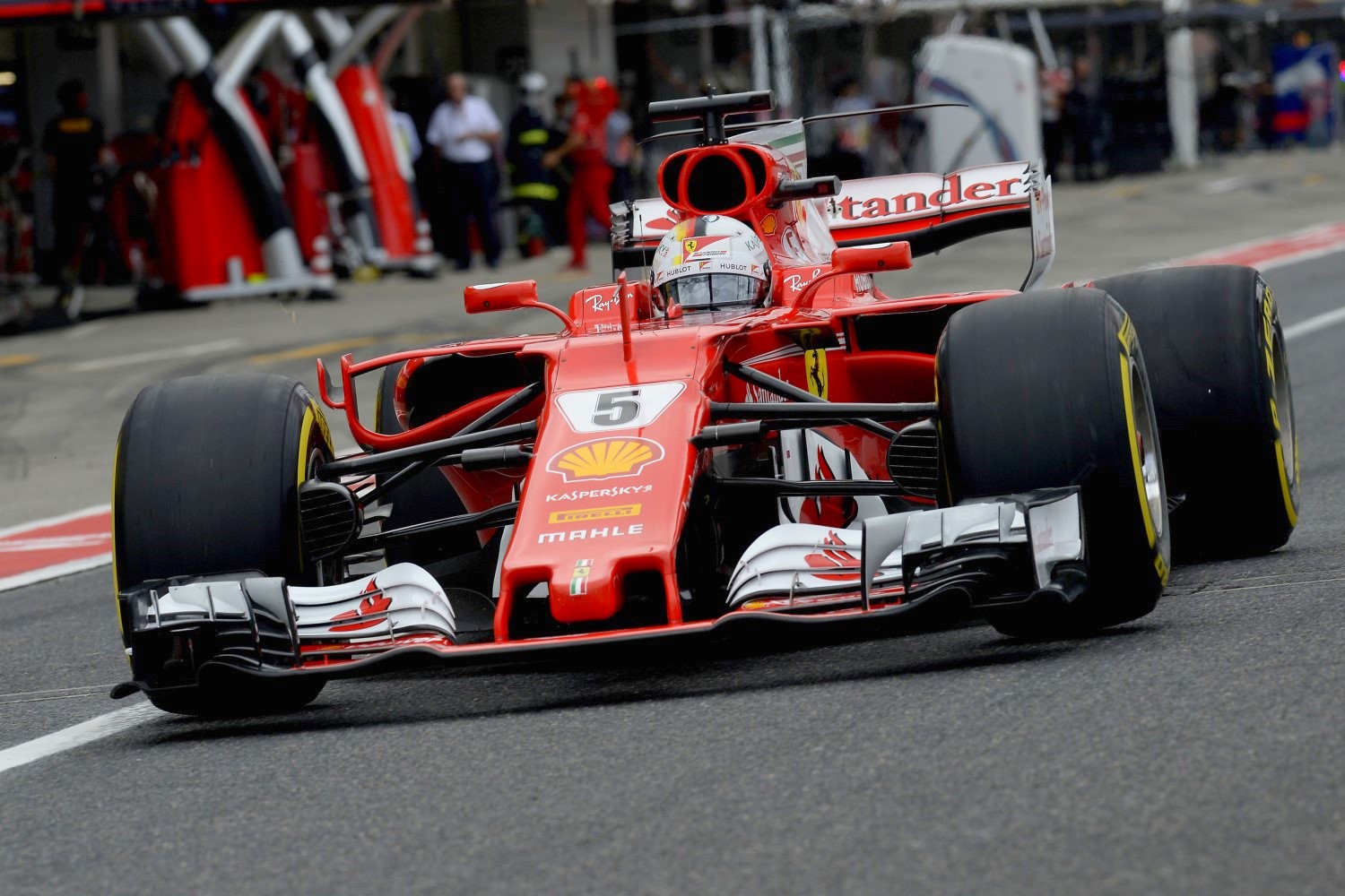 Vettel foiled by Ferrari again