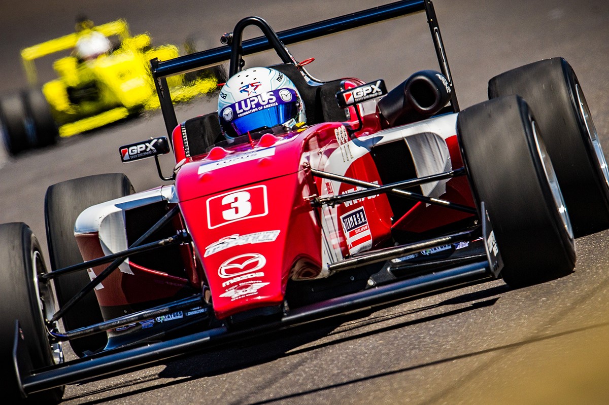 Askew en route to victory in race 2 at Indy 
