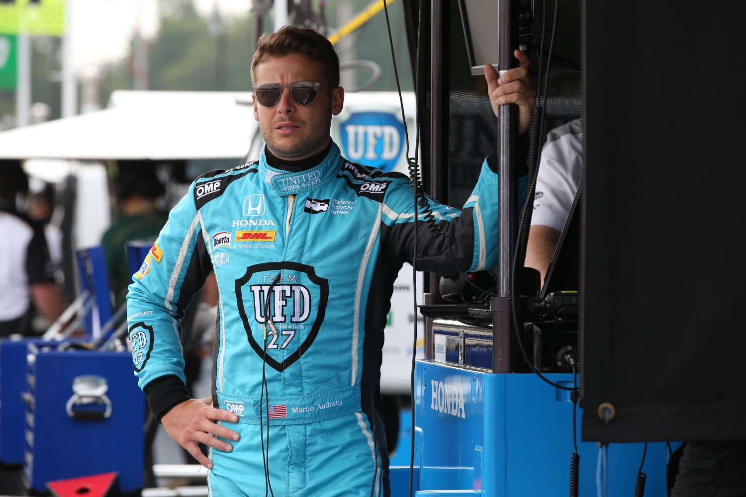 Marco Andretti's father has a tough decision to make, stick with Honda which has the stronger engine, and take the money grab and switch to Chevy