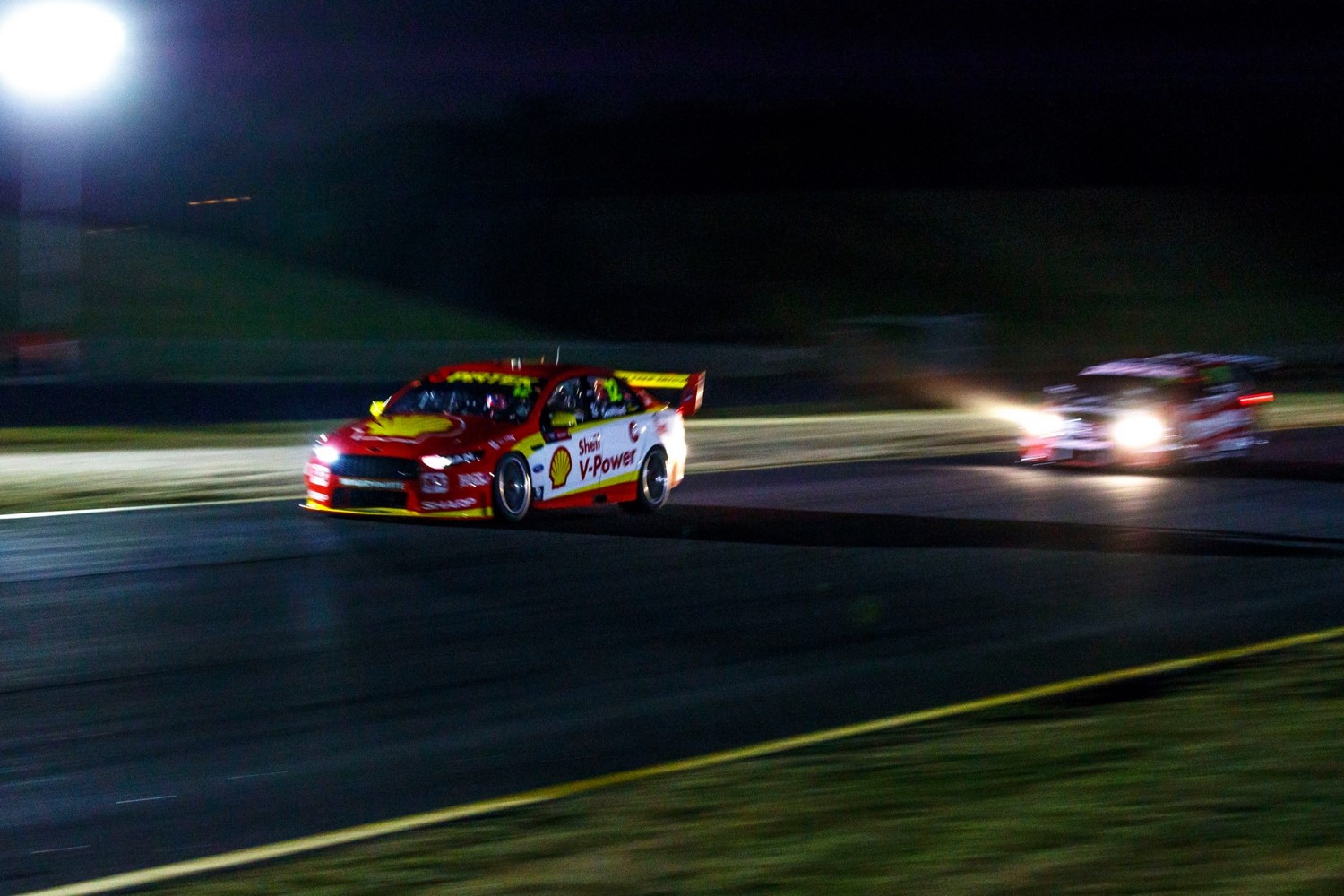 V8 Supercars night racing test