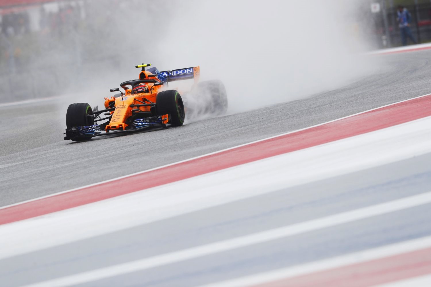 Stoffel Vandoorne flogs around in the rain