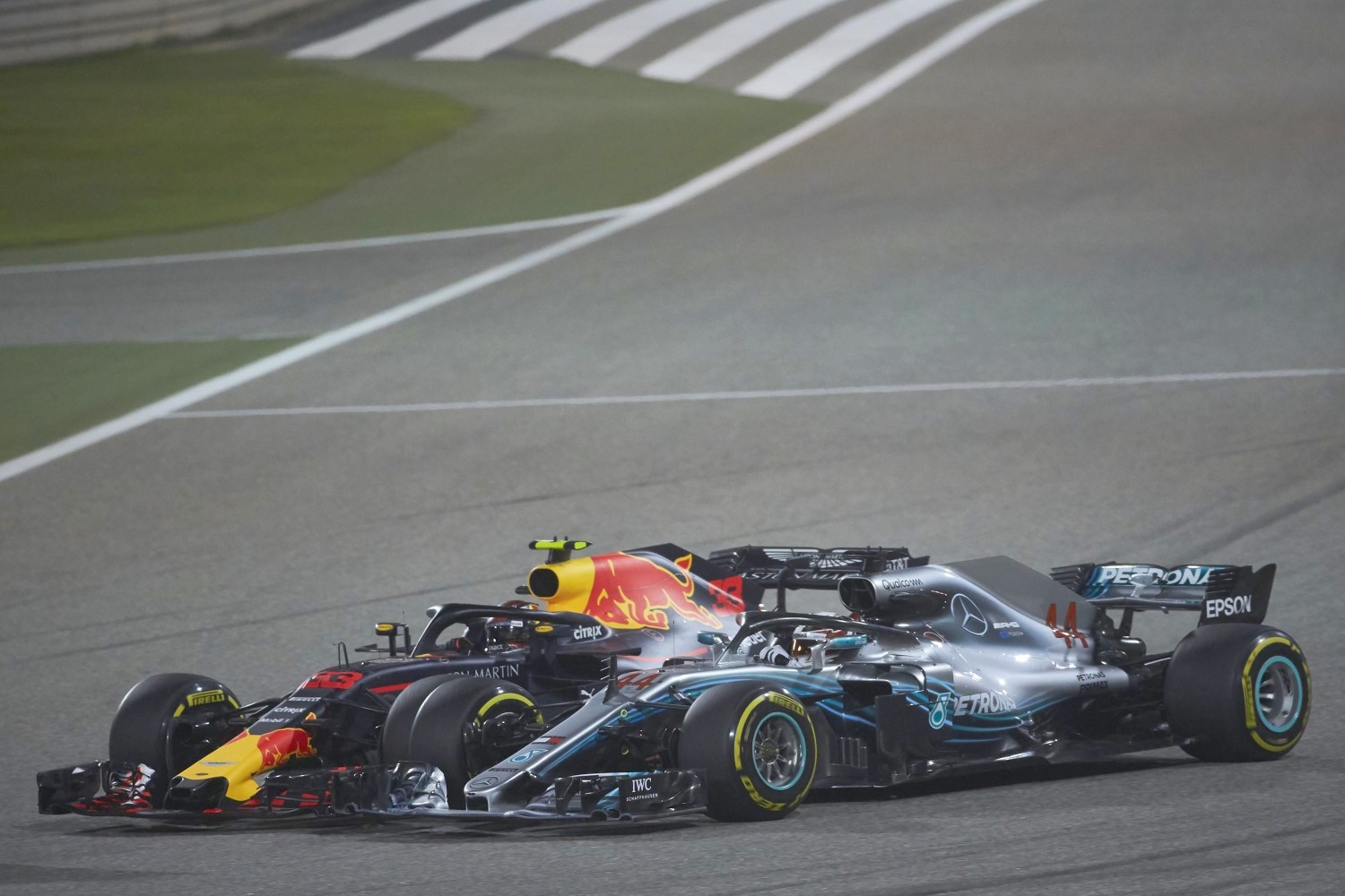 Verstappen hits Hamilton, takes himself out