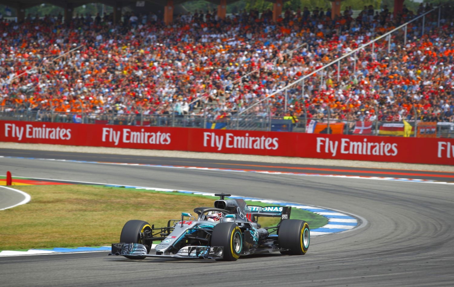 Mercedes coughs up money to save home GP