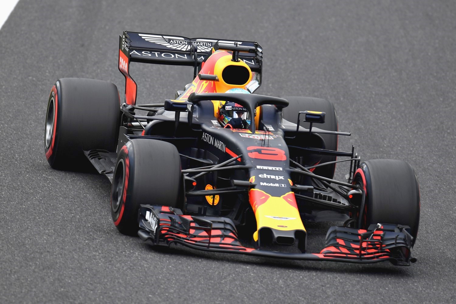 Ricciardo screwed by Renault again