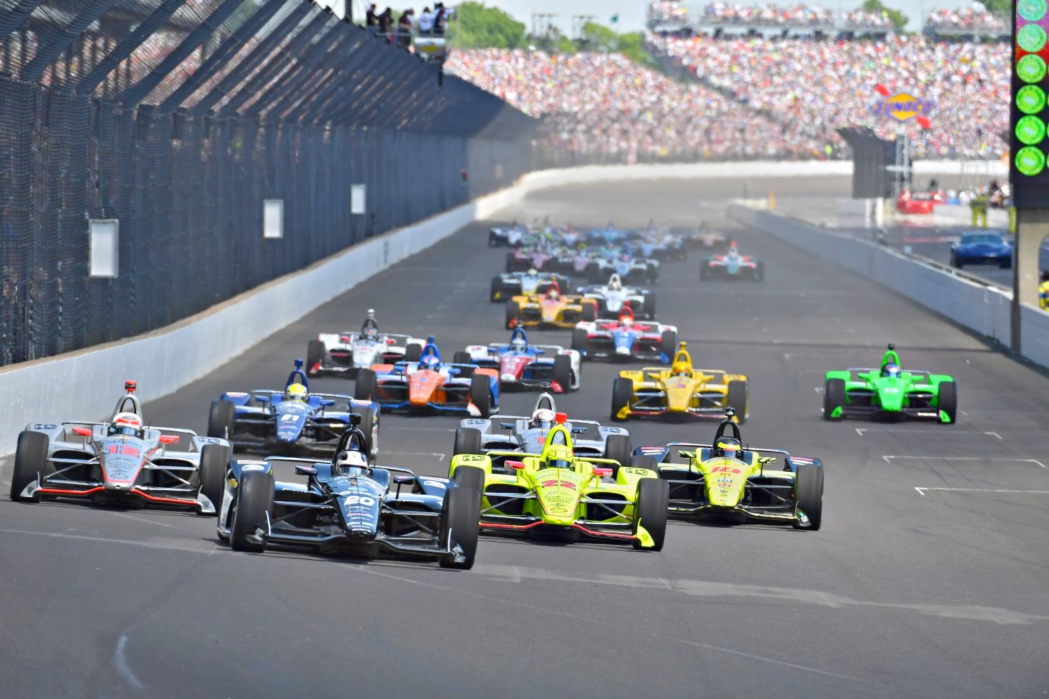 The only thing stopping IndyCar from booming is its horrible domestic TV package and non-existent international TV deals