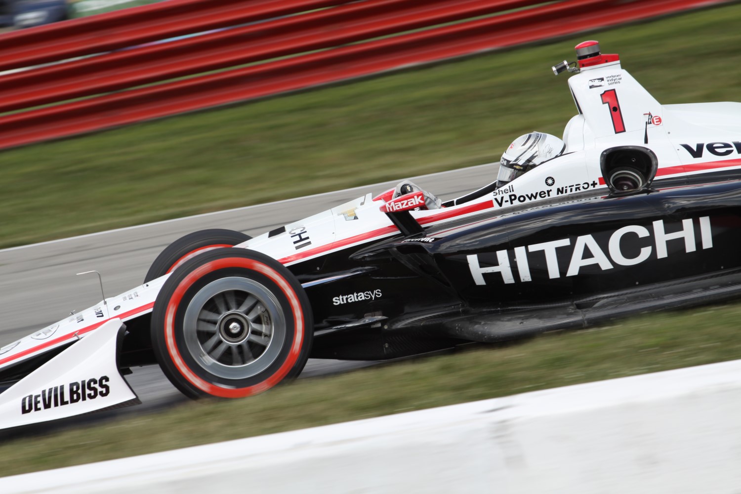 Can Newgarden extend his points lead?