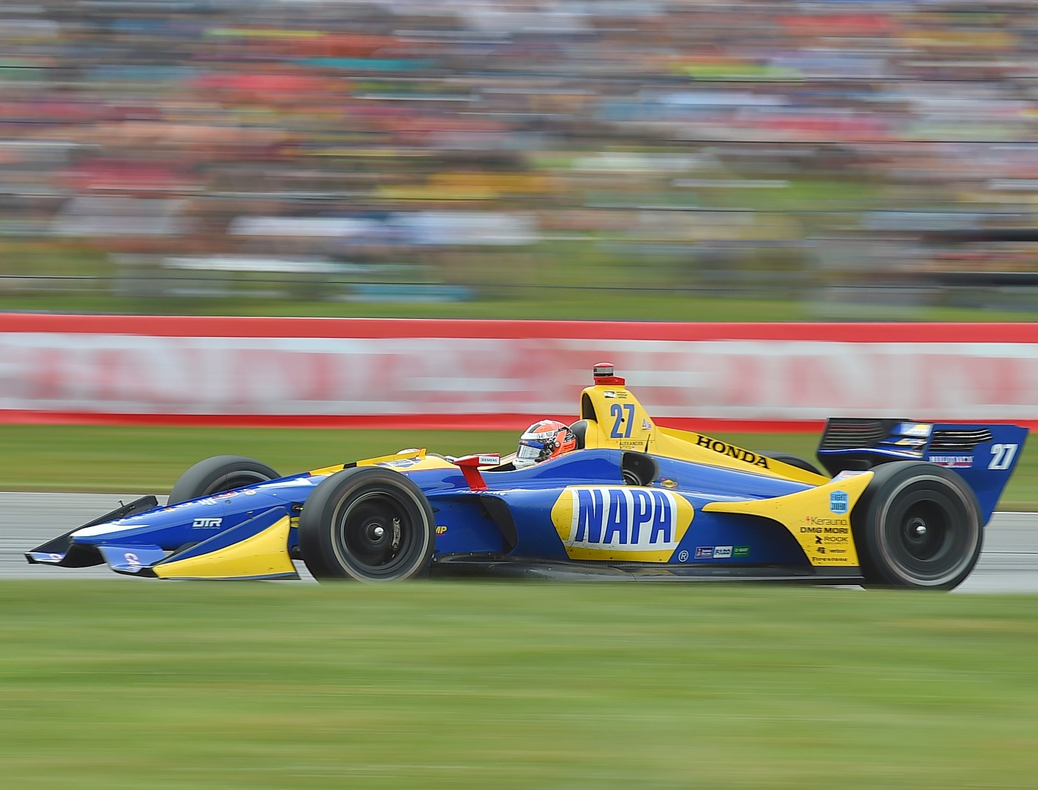 Alexander Rossi will look to repeat this weekend at Mid-Ohio 