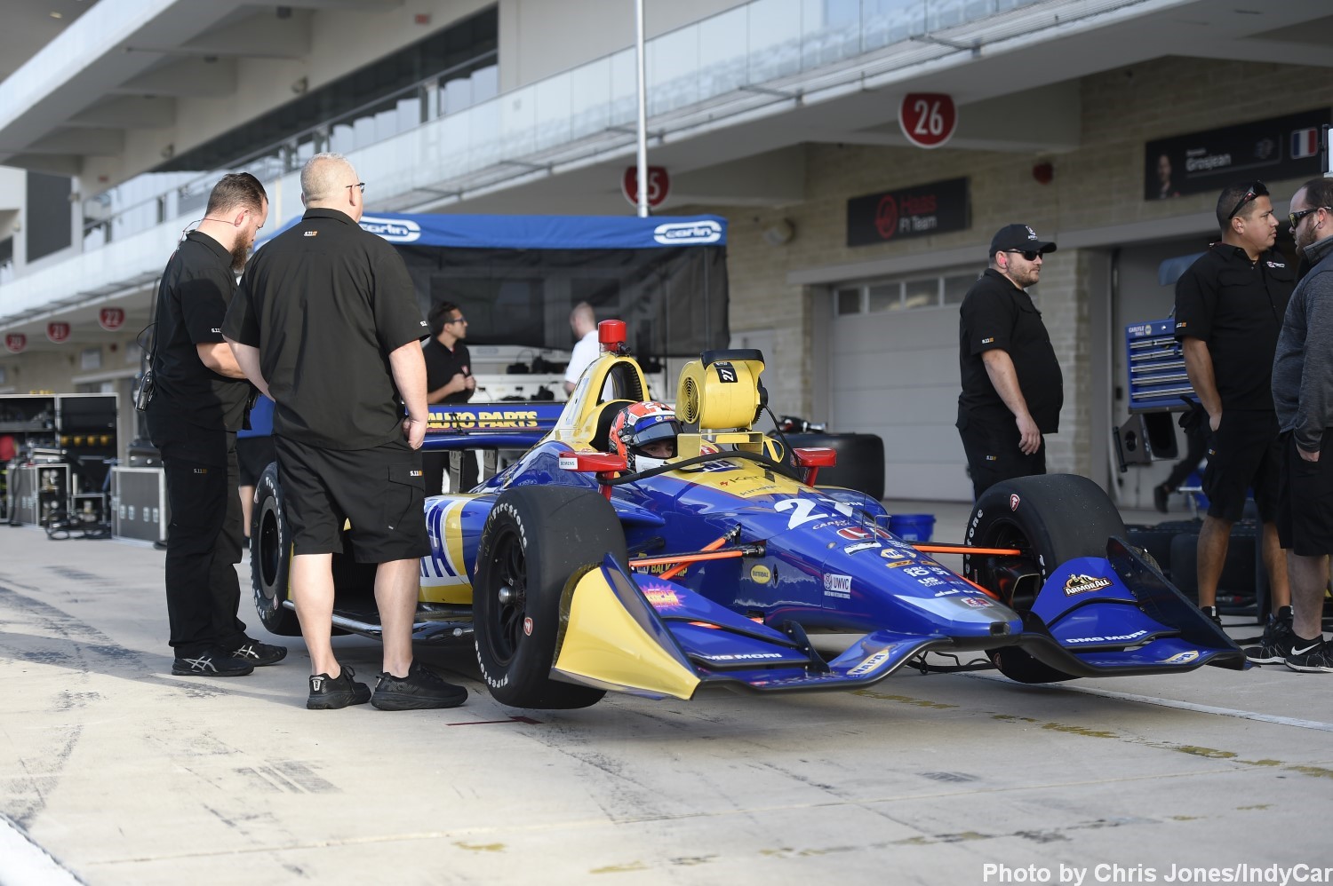 Rossi’s unofficial lap of 1m47.8s is said to be fastest of the three drivers. It was only a test, and they will be 2 seconds faster when they return, but the F1 cars qualified at 1m32s