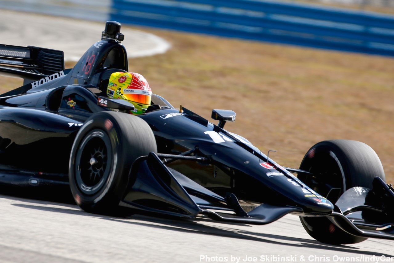 At speed in the Dale Coyne Honda