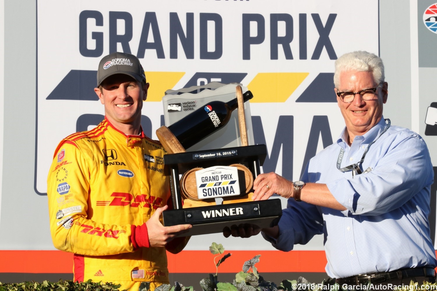 Hunter-Reay gets trophy from Sonoma President Steve Page