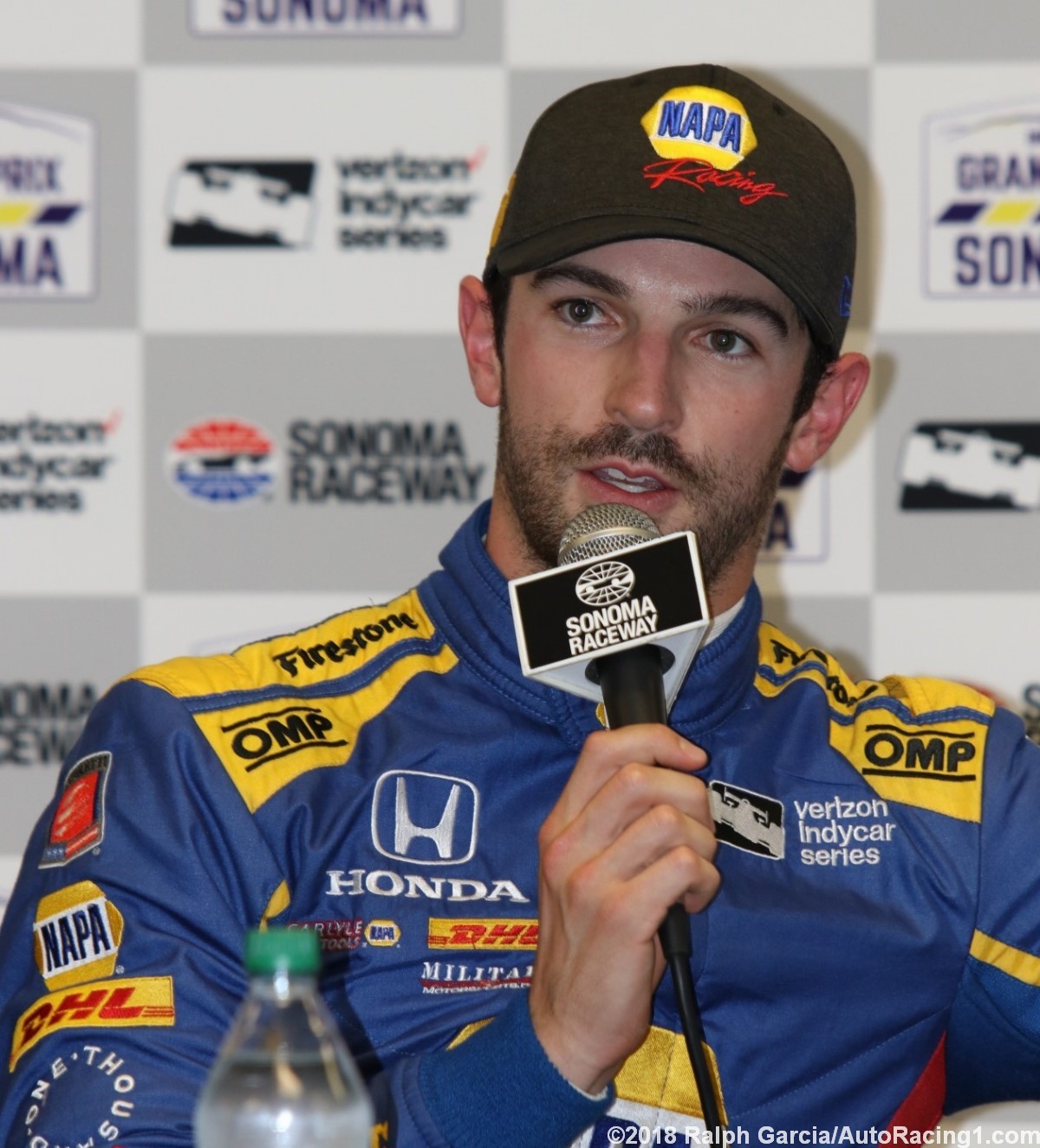 A disappointed Alexander Rossi
