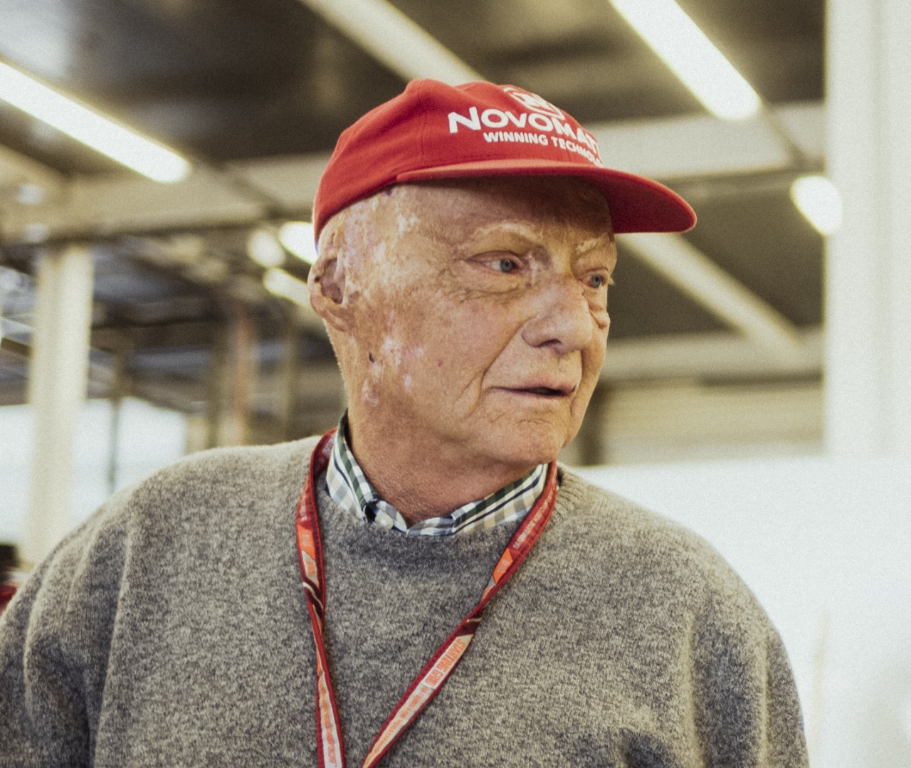 Lauda improving