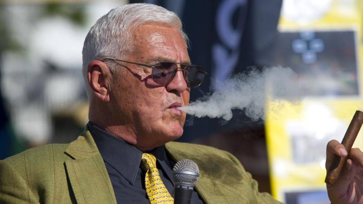 Bob Lutz will eventually have to eat that filthy cigar