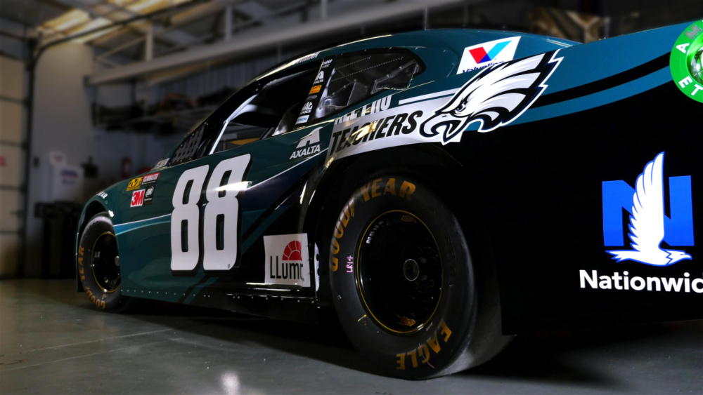 Bowman's 'Eagles Green' livery
