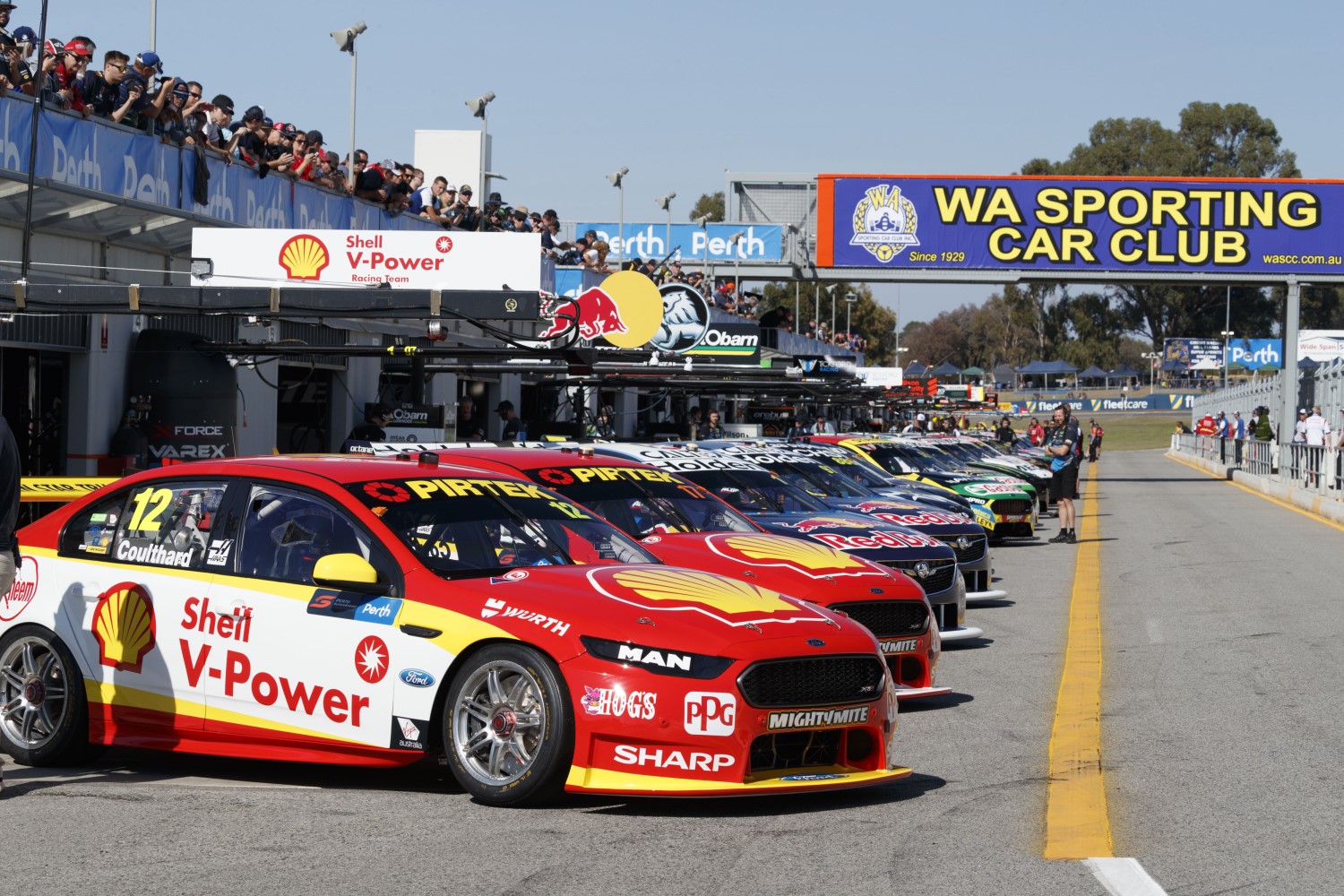 Pit lane in Perth