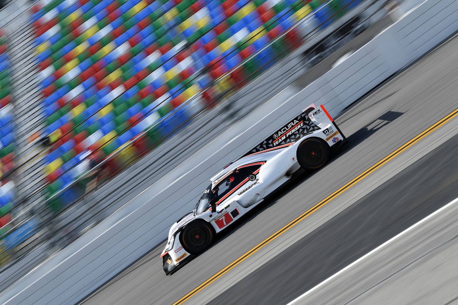 Rolex 24 Hour 5 Standings 5 Cadillac back in lead