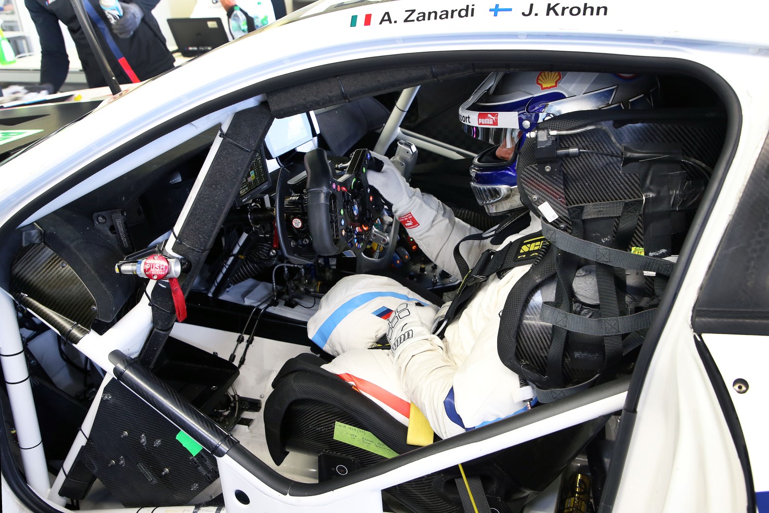 Alex Zanardi will be looking to win in his special BMW