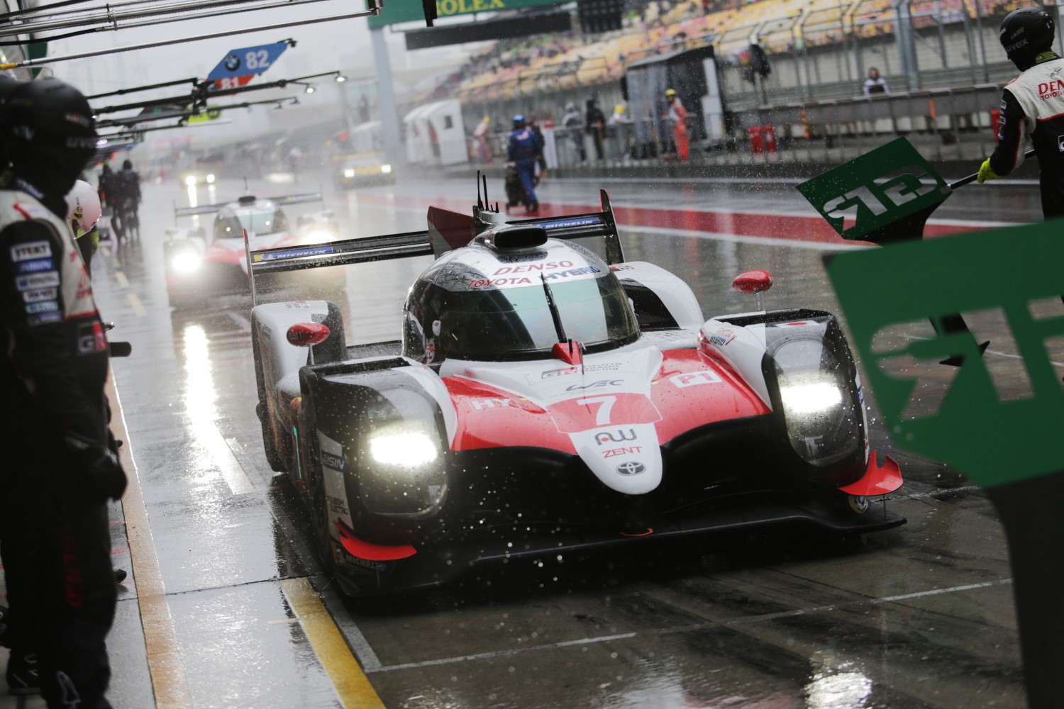 The #7 Toyota wins a wet miserable race in Shanghai