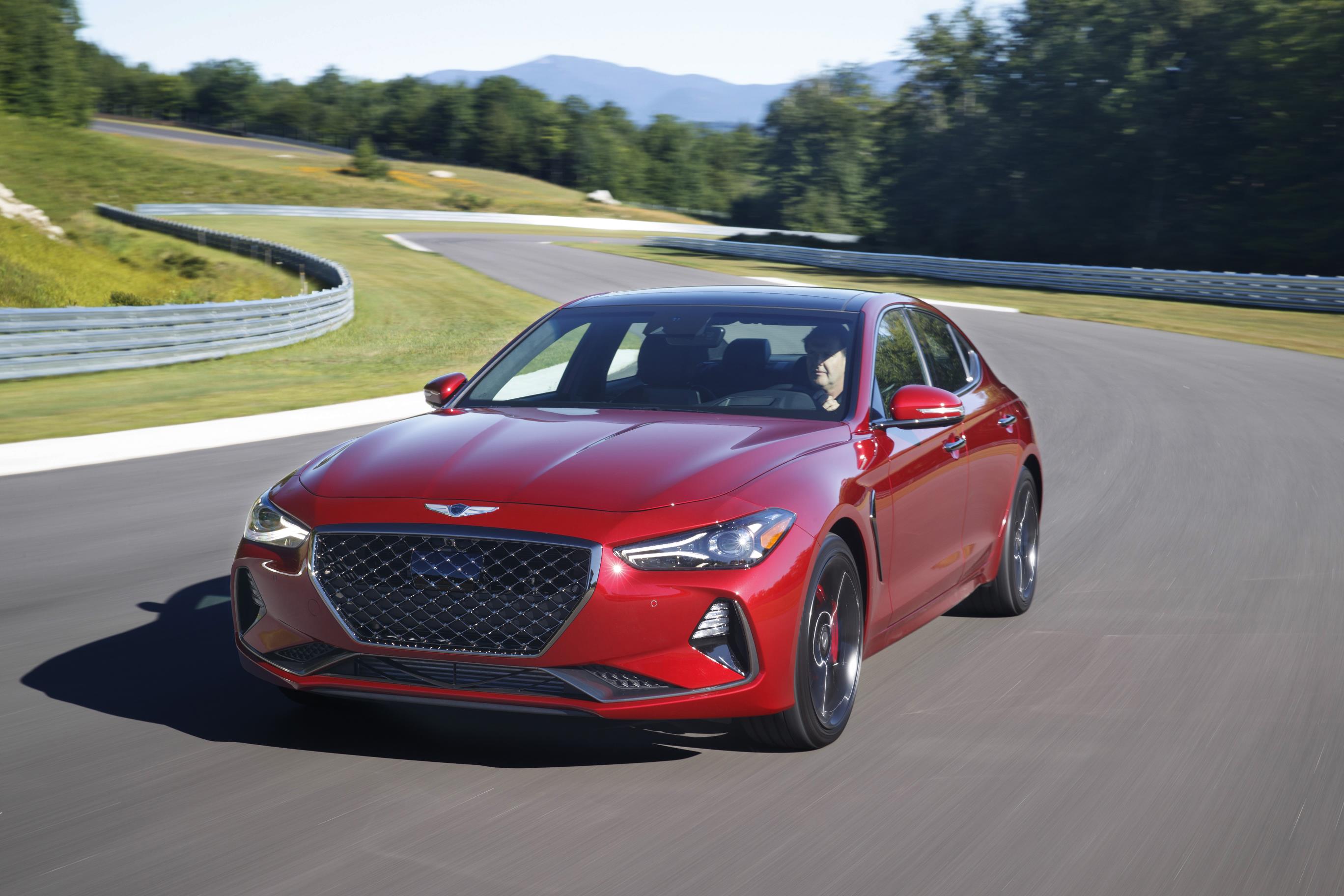 Genesis G70