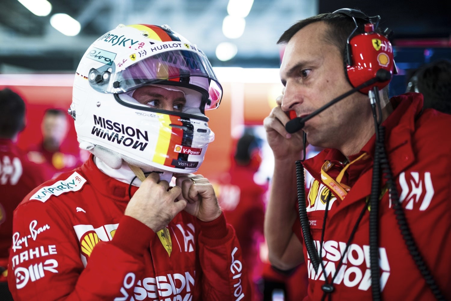 Vettel slowed, Verstappen did not