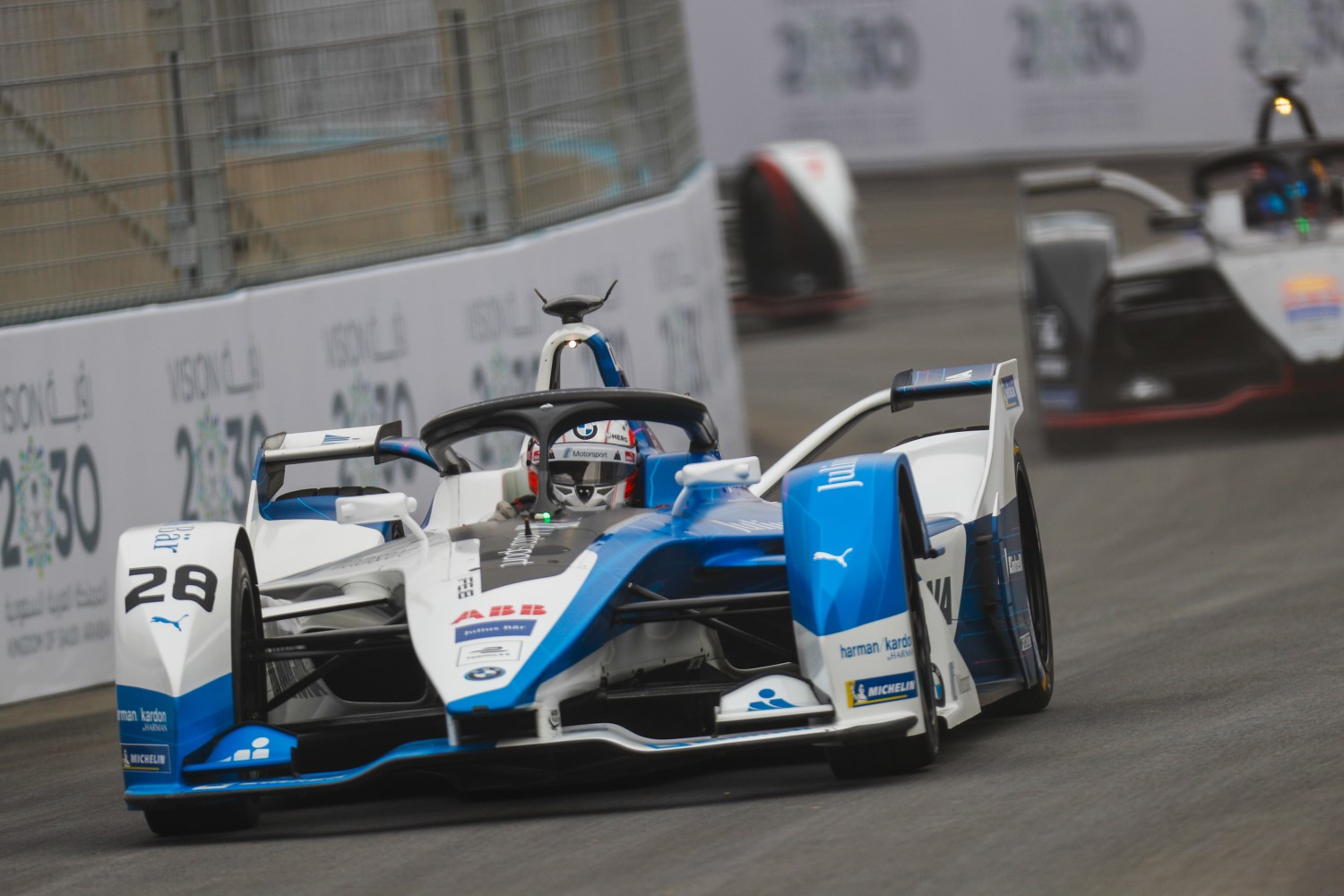 Fans can now race live online in Formula E races