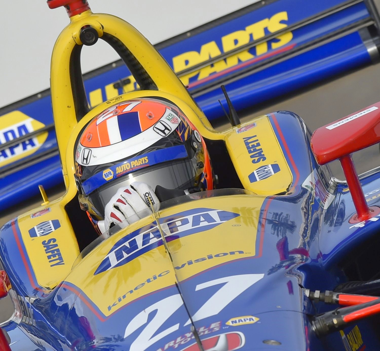 Rossi was one of several drivers screwed by IndyCar's lunatic closed pit rule during cautions