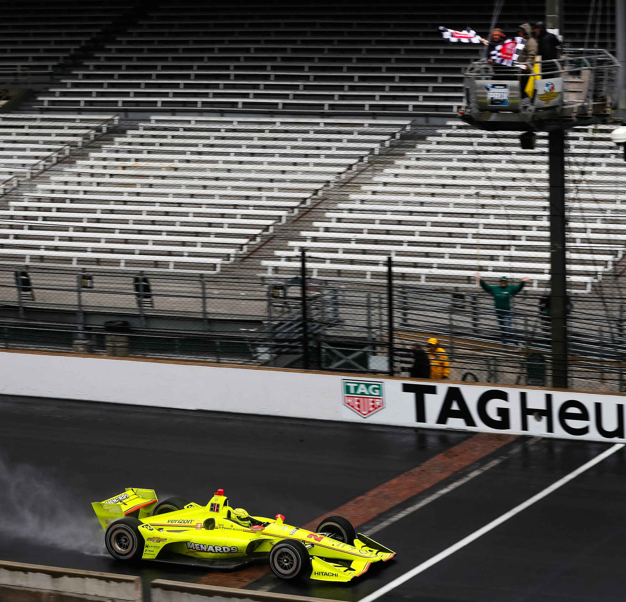 Pagenaud takes the checkers before a packed grandstand