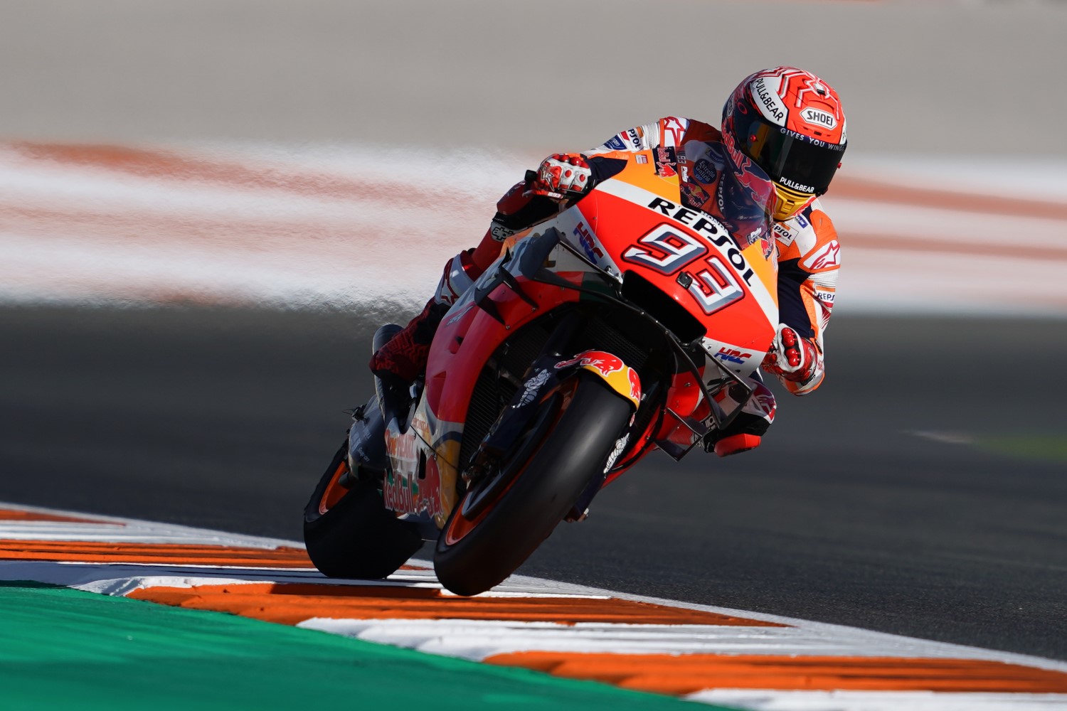 Can Marquez win at home on Sunday?