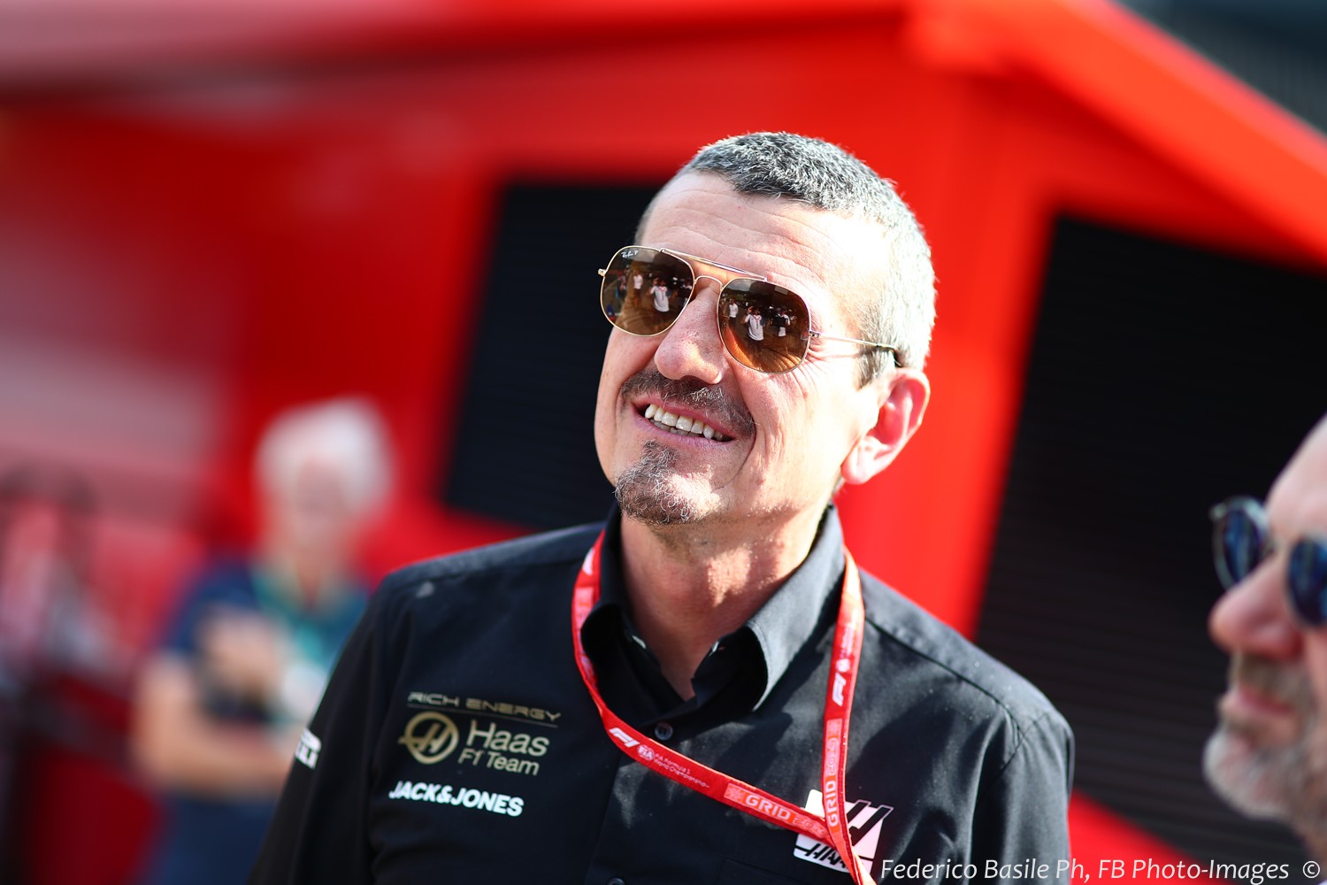 Gunther Steiner is still salivating over the prospects of getting Kubica's sponsor check for Kubica to play video games on the Haas Dallara simulator